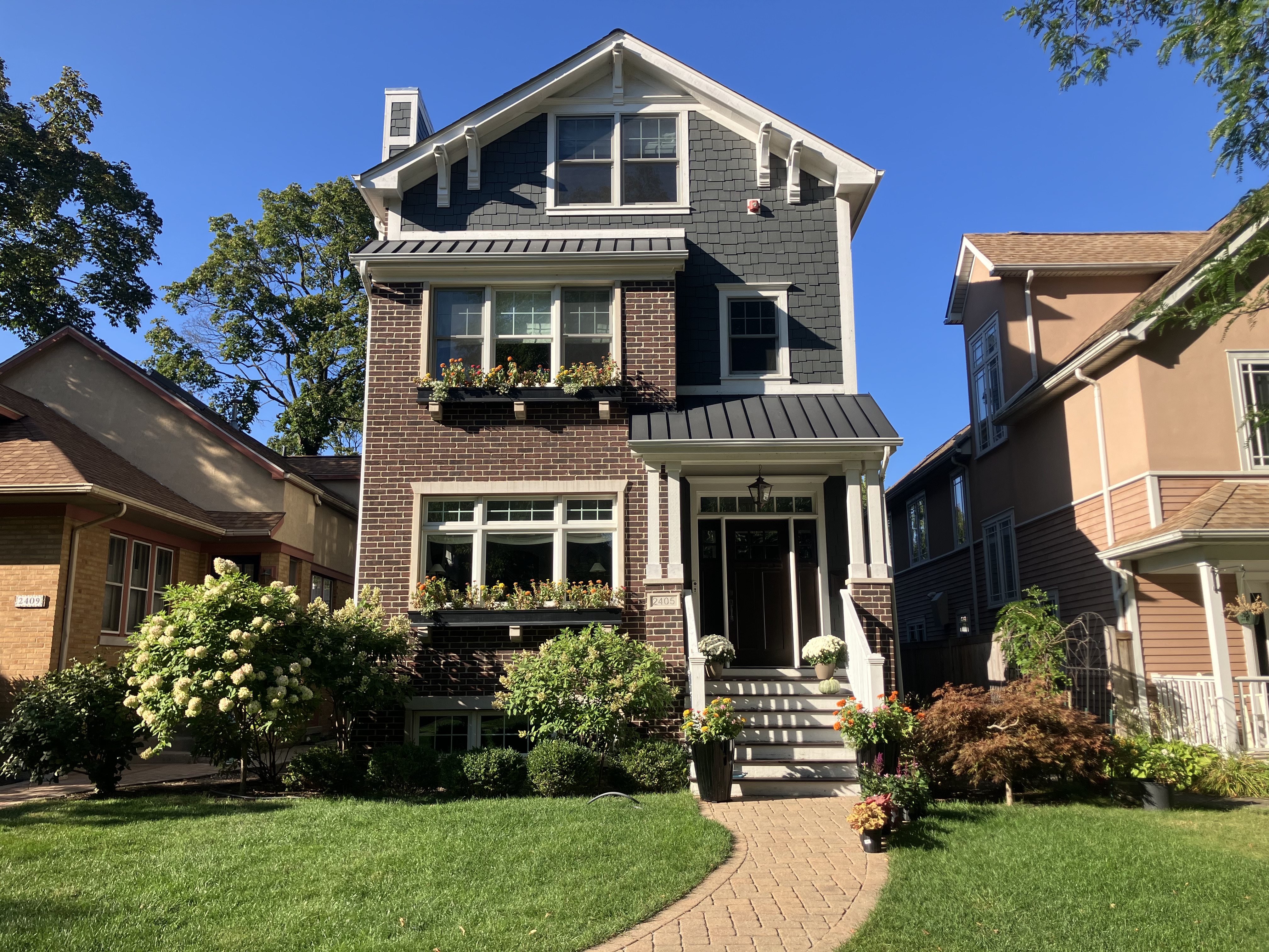 Daytime view of a house